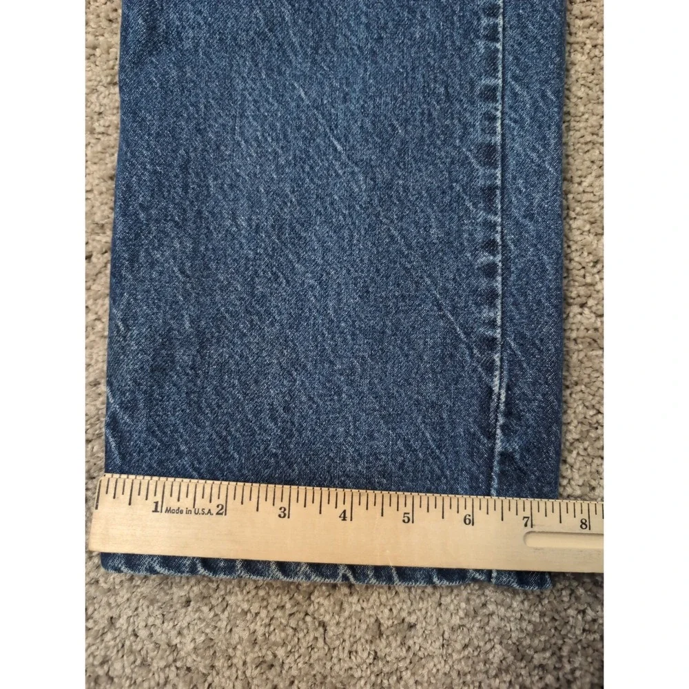 Levis pants appear
